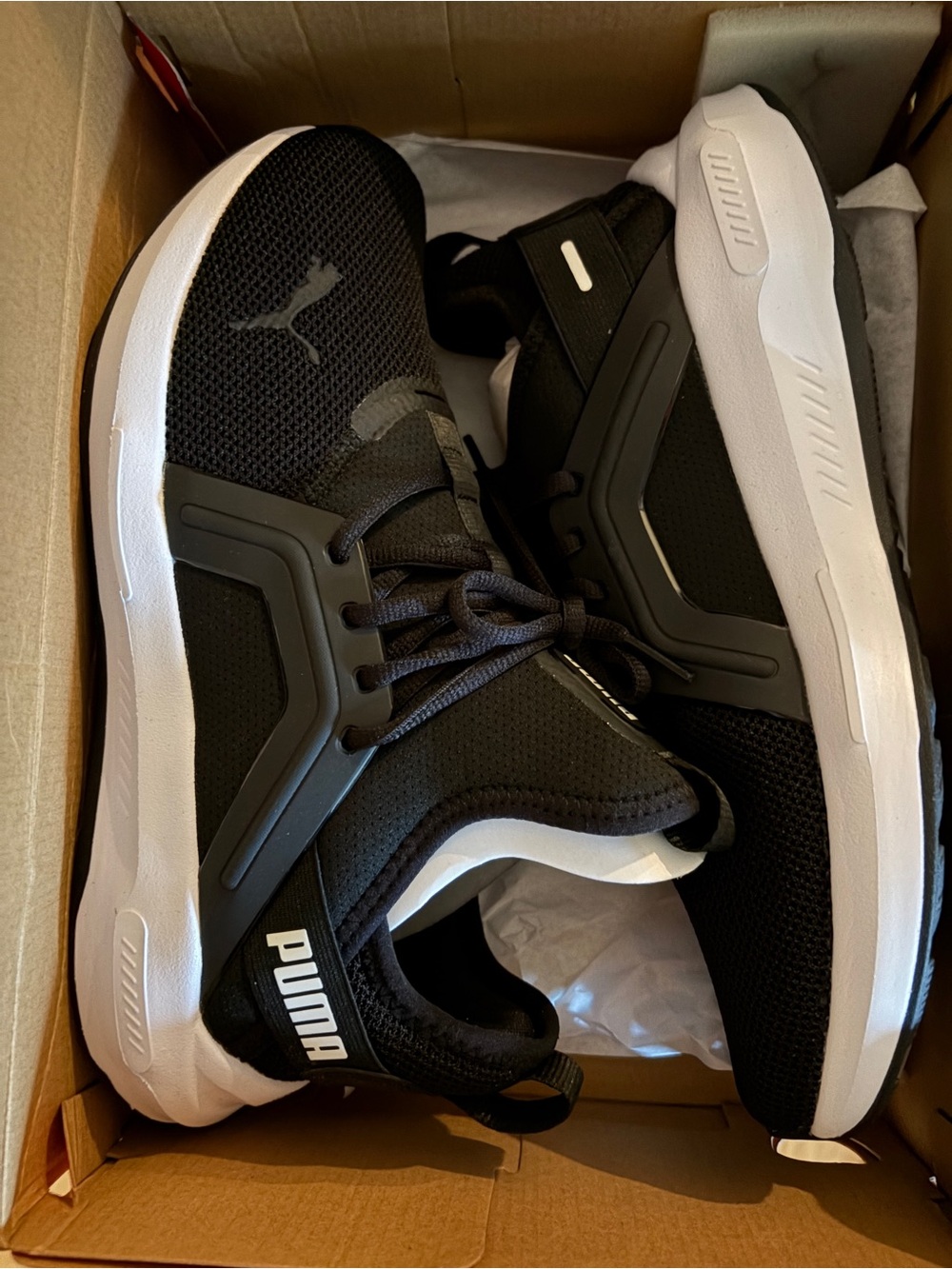 Puma Softride Enzo Size 8 mens 9.5 women’s